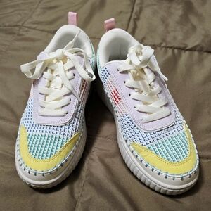 Dream Pairs Rainbow Platform Sneakers